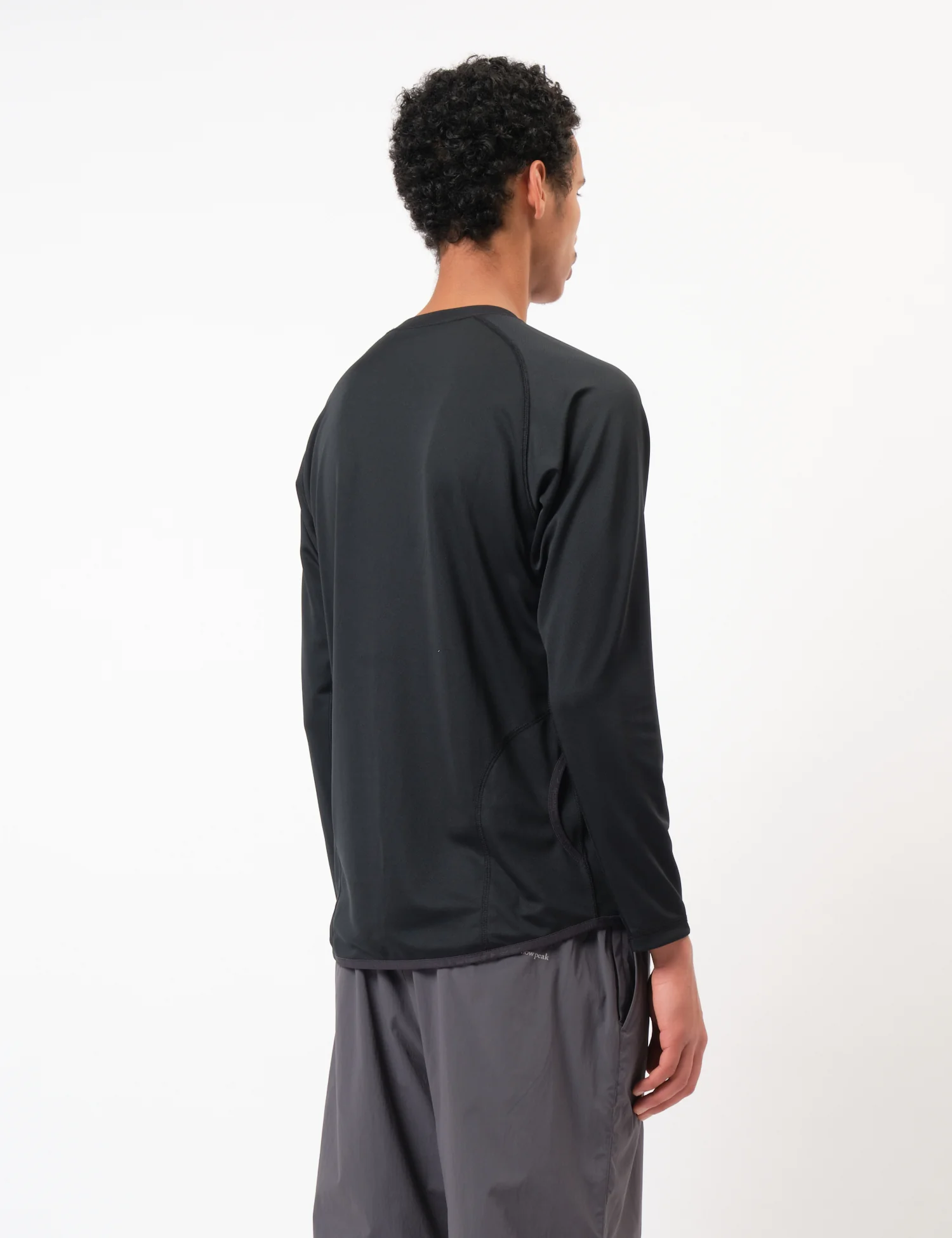 and Wander 33 Dry Jersey Long Sleeve T-Shirt - Black - Image 4