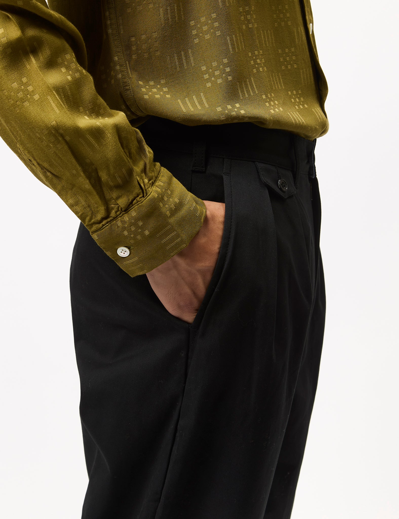 Beams Plus 2 Pleat Twill Trousers - Black - Image 7