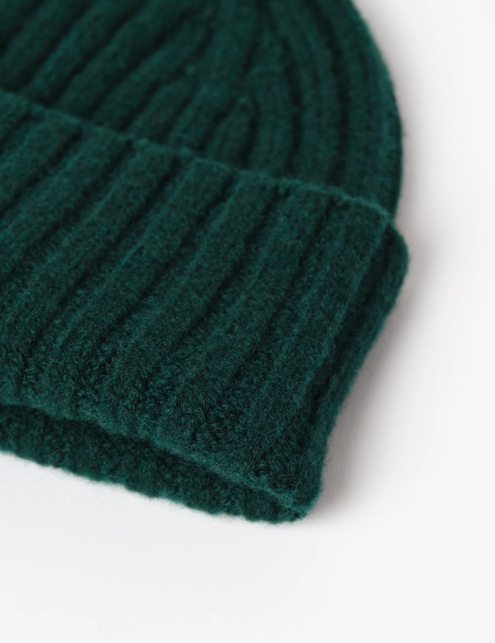 Bhode Pennan Pure Wool Beanie Hat (Knitted in Scotland) - Tartan Green - Image 2