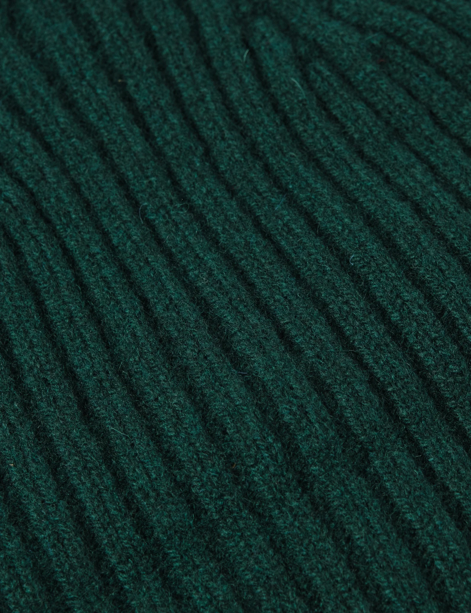 Bhode Pennan Pure Wool Beanie Hat (Knitted in Scotland) - Tartan Green - Image 3