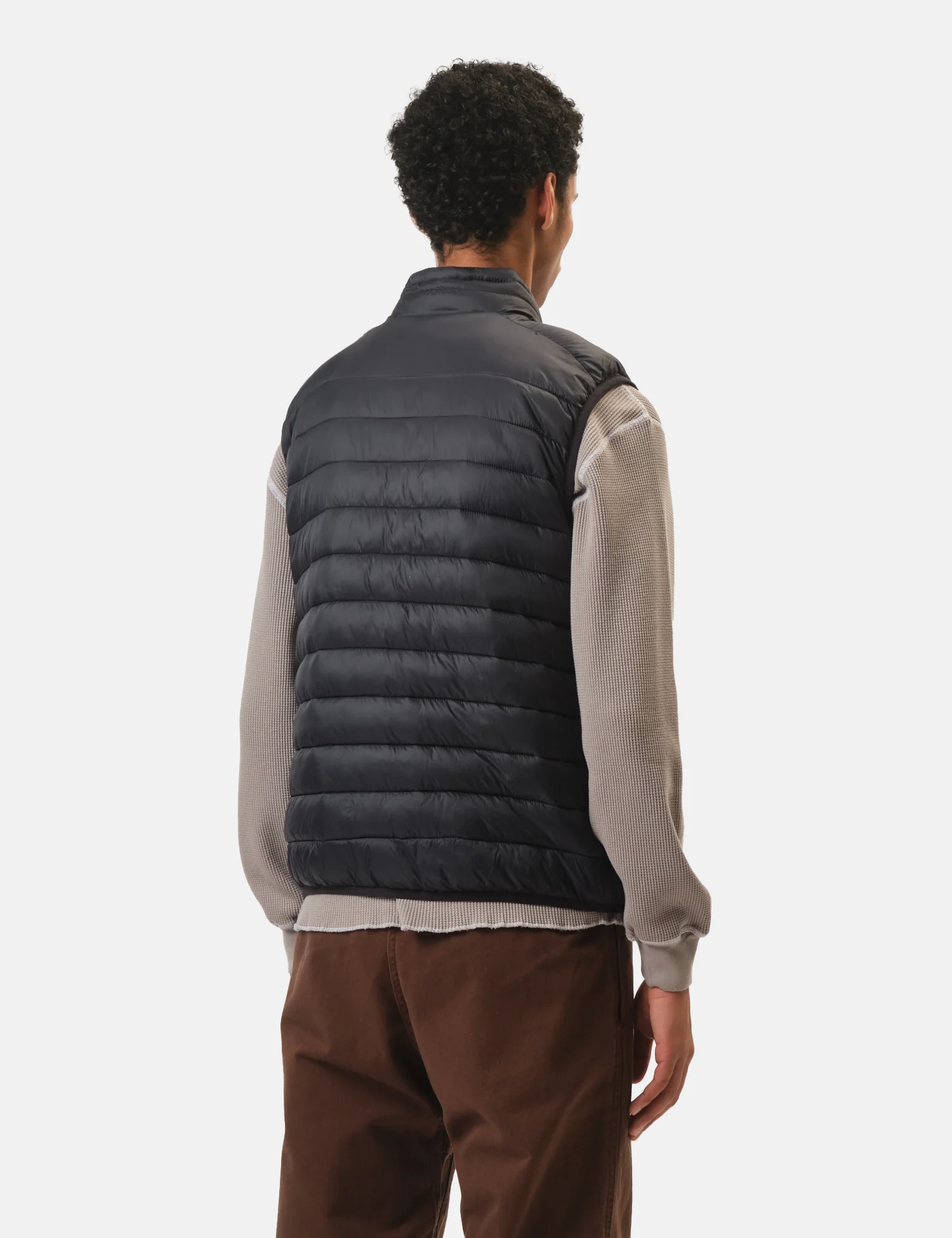 Finisterre Nimbus Gilet - Black - Image 4