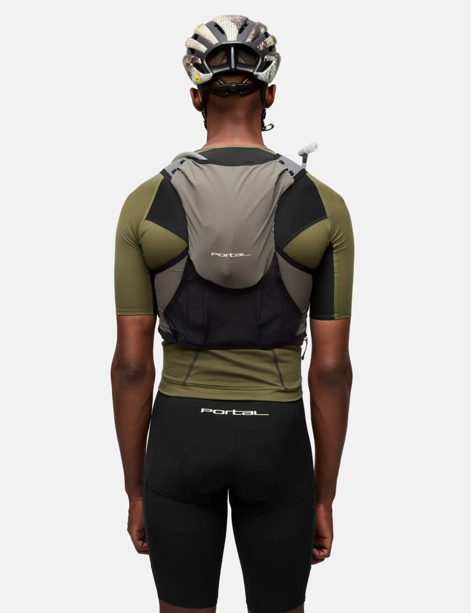 Portal Passage Cargo Vest - Beluga Grey - Image 4