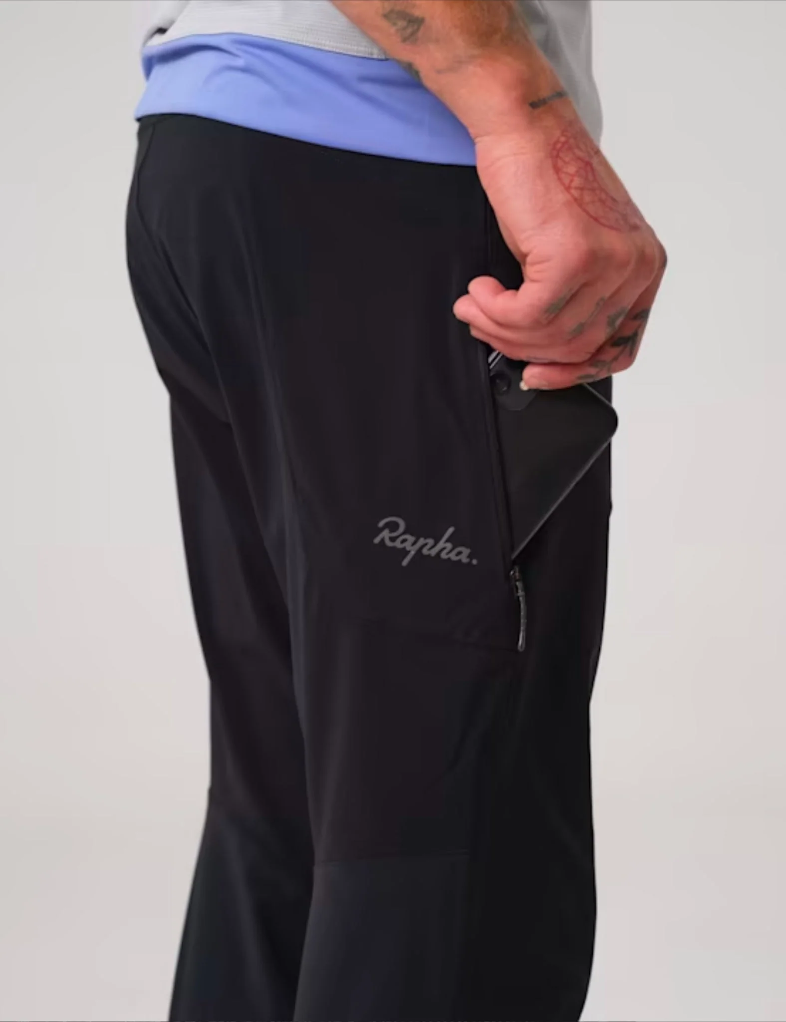 Rapha Men's Explore Pant - Black/Black - Image 4