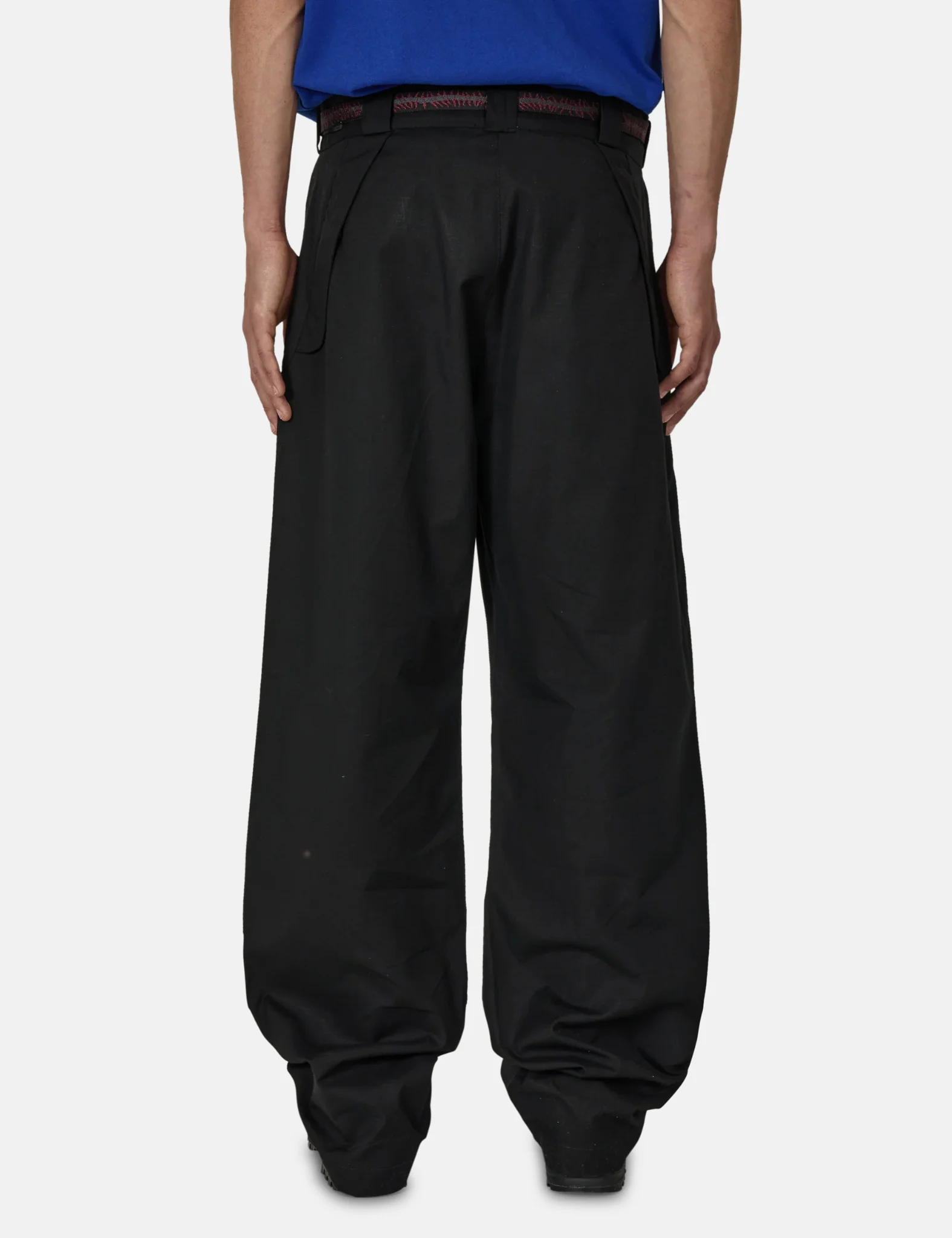 ROA Centipede Buckle Chino Pant - Black - Image 4