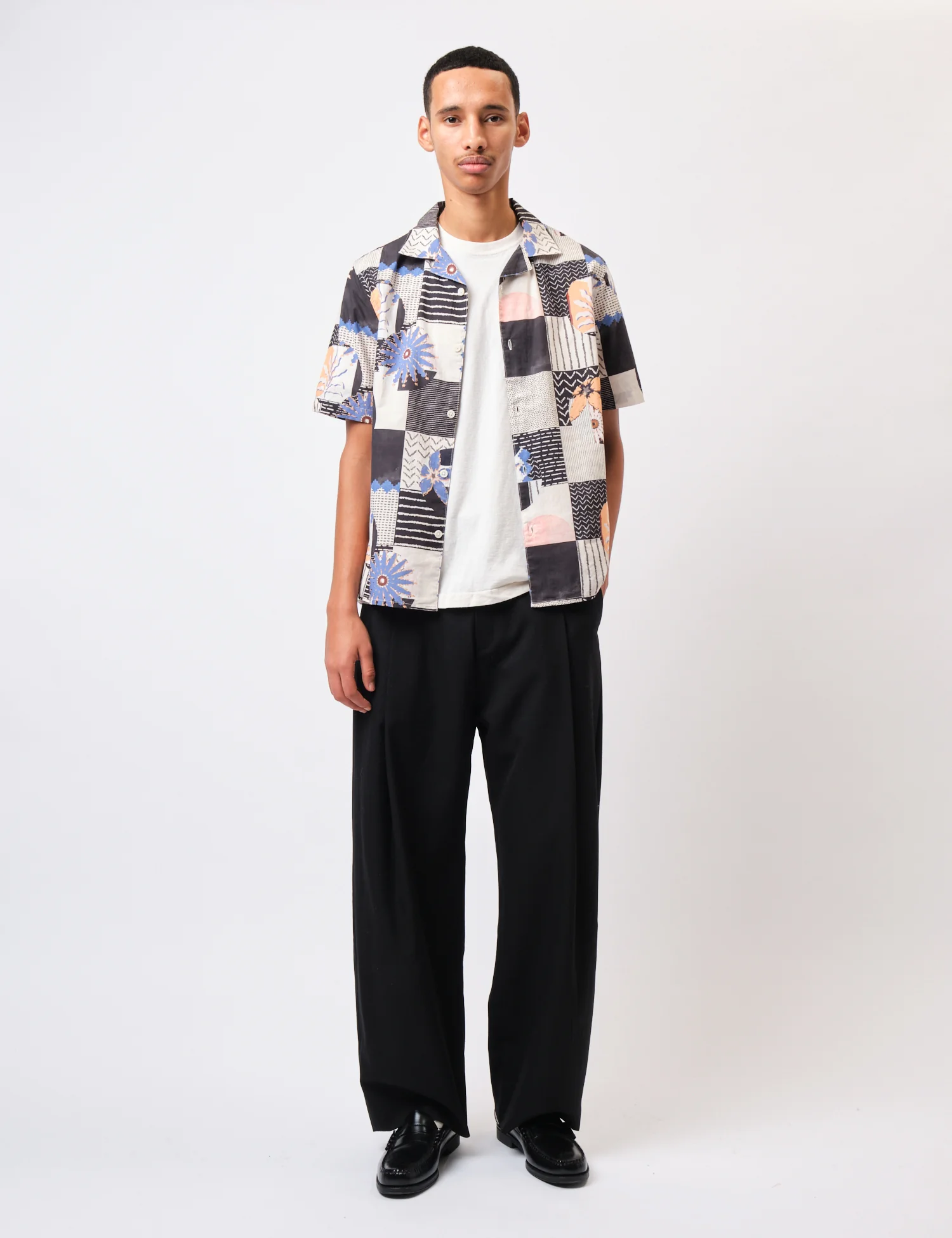 Wax London Didcot Short Sleeve Shirt (Striped Dobby) - Black/Multi - Image 3